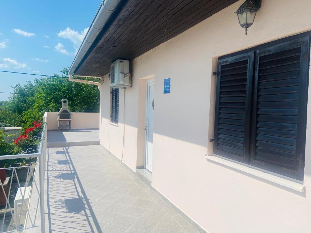 Apartman Nina Posedarje Ngoại thất bức ảnh