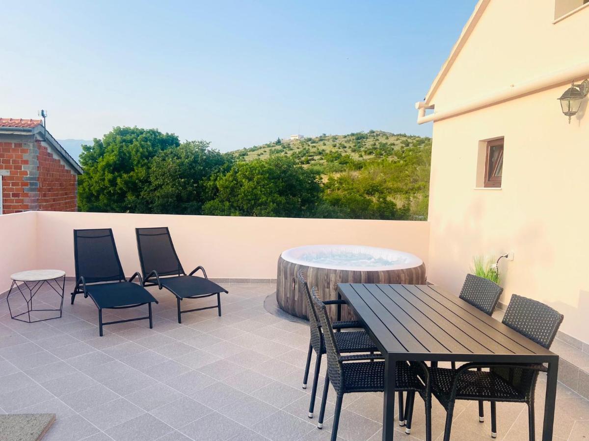 Apartman Nina Posedarje Ngoại thất bức ảnh